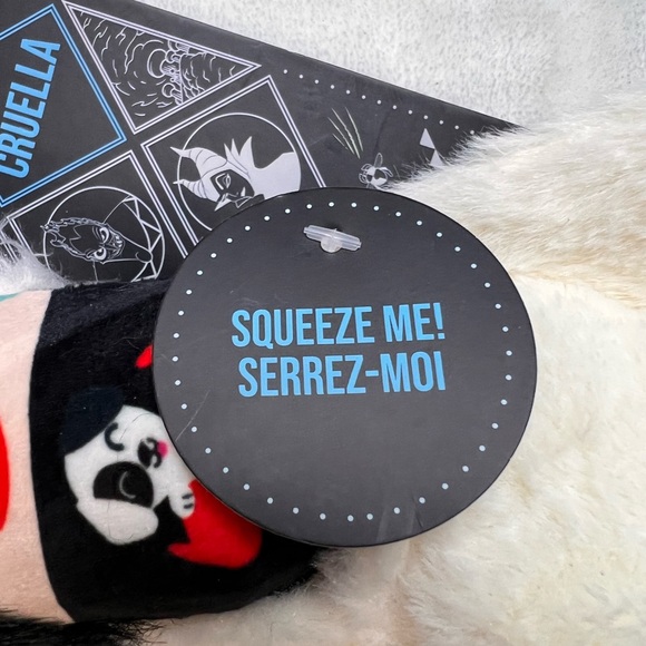 New Bark Brand Disney Villain Cruella Dog Toy - Picture 4 of 6